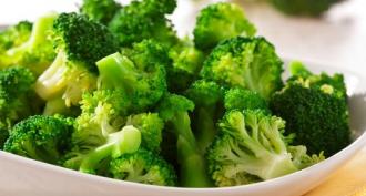 Kiek kalorijų yra brokoliuose?